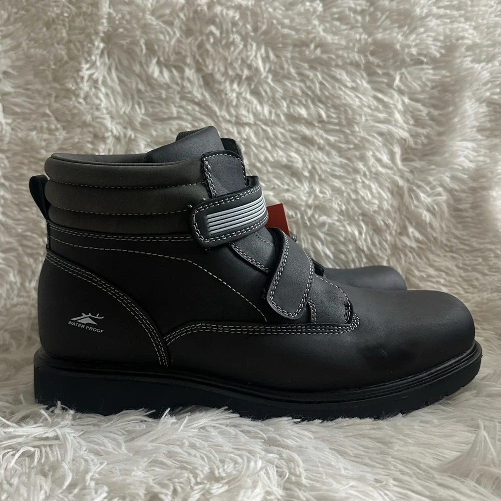Deer Stags Marker Black Waterproof Boots - Big Kids' Size 7 - NWT
